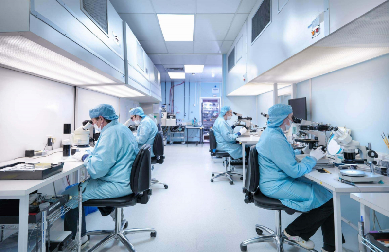  В ходе обучения Watson Health с учителем использовалась экспертиза множества медицинских специалистов (источник: IBM) 